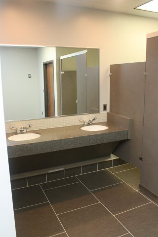 Metis Shower Room 